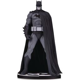 Batman (Version 3) Black & White Statue by Jim Lee 18 cm