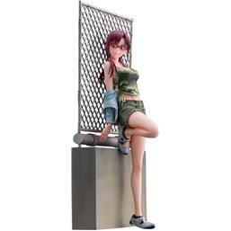 Manga & AnimeMakinami Mari Illustrious Statue 28 cm