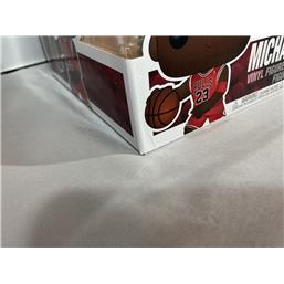 SKADET: Michael Jordan (Red Jersey) Jumbo Sized POP! Vinyl Figur 25 cm