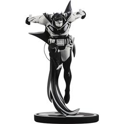 BatmanBatman Black & White White Knight by Sean Murphy Statue 23 cm