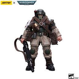 WarhammerAstra Militarum Cadian Command Squad Veteran with Medi-pack Action Figure 1/18 12 cm