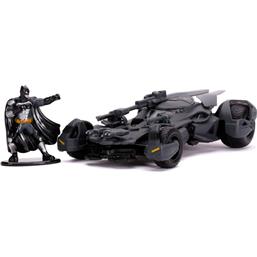 Batman og Batmobile Diecast Model 1/32