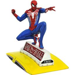 Spider-Man on Taxi Statue 23 cm