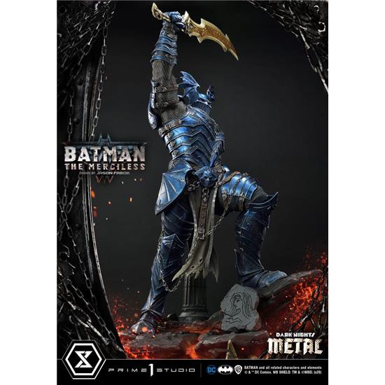 Batman: The Merciless Metal Statue 112 cm