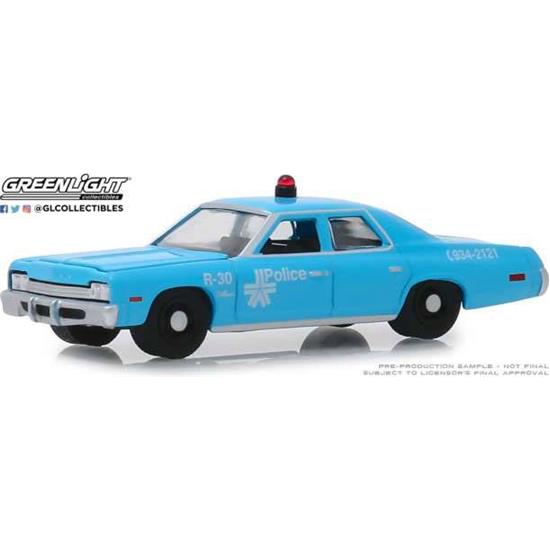 Hot Pursuit: Dodge Monaco Montreal Canada Police 1974 Diecast Model 1/64