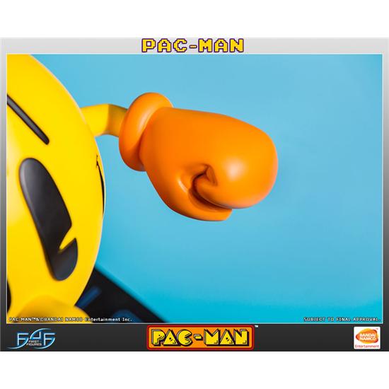 Pac-Man: Pac-Man Statue