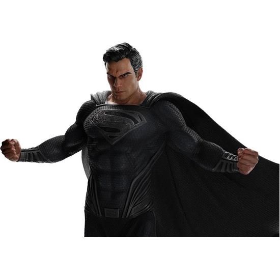 Justice League: Superman Black Suit (Zack Snyder