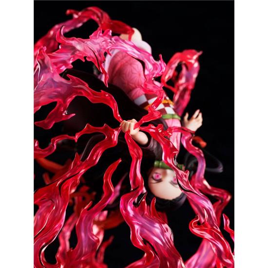 Manga & Anime: Demon Slayer: Nezuko Kamado Exploding Blood Statue 1/8 20 cm