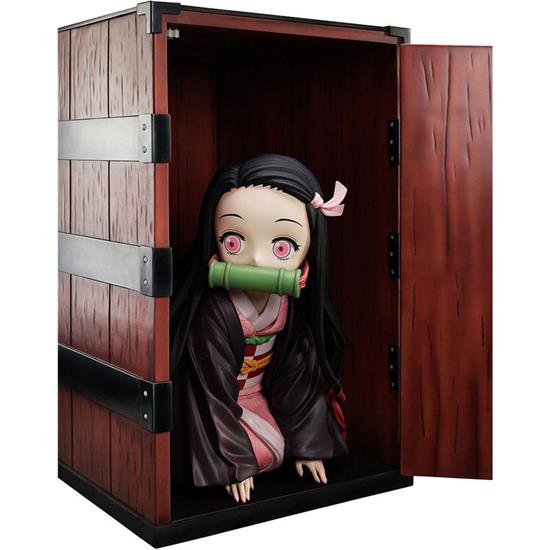 Manga & Anime: Demon Slayer: Nezuko in a Box Statue