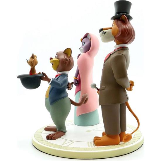 Diverse: Around the World with Willy Fog: Willy Fog, Rigodon, Princess Romy & Tico Statuer