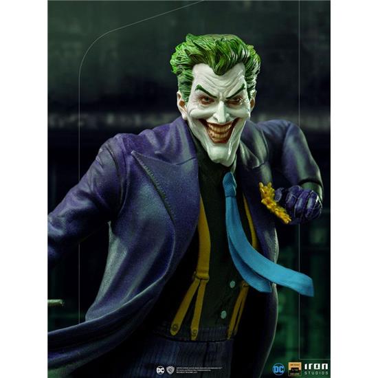 Batman: The Joker Deluxe Art Scale Statue 1/10 23 cm