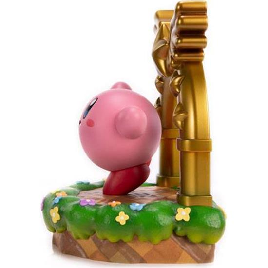 Kirby: Kirby and the Goal Door PVC Statue 24 cm