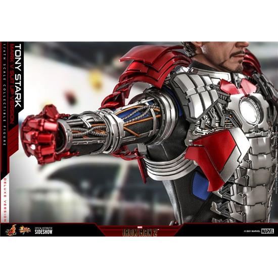 Iron Man: Tony Stark (Mark V Suit Up Version) Deluxe Movie Masterpiece Action Figure 1/6 31 cm