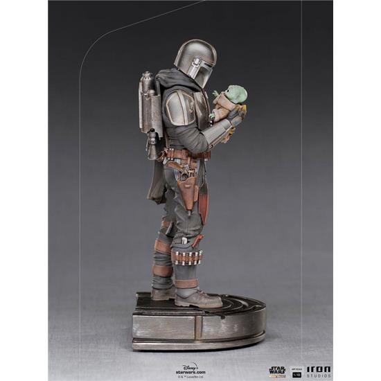 Star Wars: Mando With The Child (The Mandalorian) Art Scale Statue 1/10 23 cm