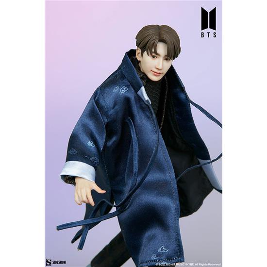 BTS: Jung Kook Deluxe Statue