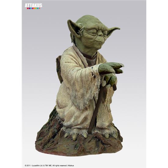 Star Wars: Yoda Using the Force Statue 54 cm