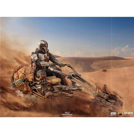 Star Wars: Mandalorian on Speederbike Deluxe Art Scale Statue 1/10 18 cm