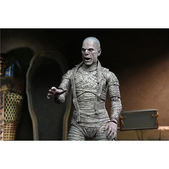 Universal Monsters: The Mummy (Color) Ultimate Action Figure 18 cm