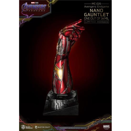 Marvel: Nano Gauntlet Master Craft Statue 1/1 47 cm