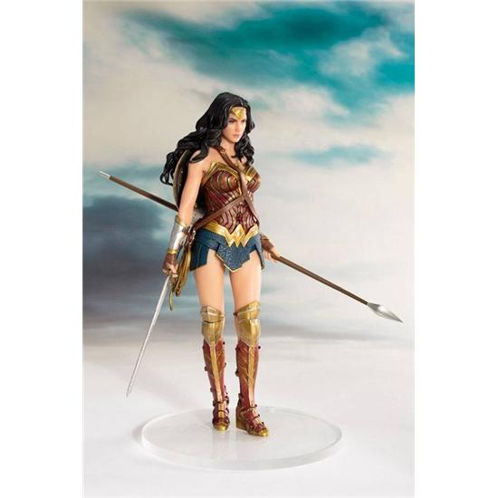 DC Comics: Wonder Woman ARTFX+ Statue 1/10