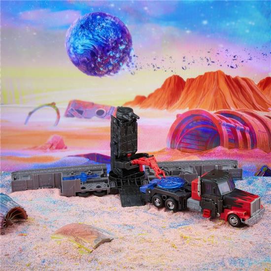 Transformers: Laser Optimus Prime Legacy Voyager Action Figure 18 cm
