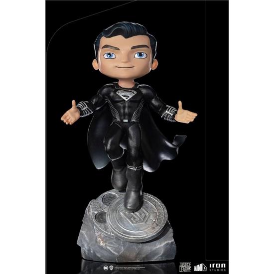 Justice League: Superman Black Suit Mini Co. Deluxe Figure 18 cm