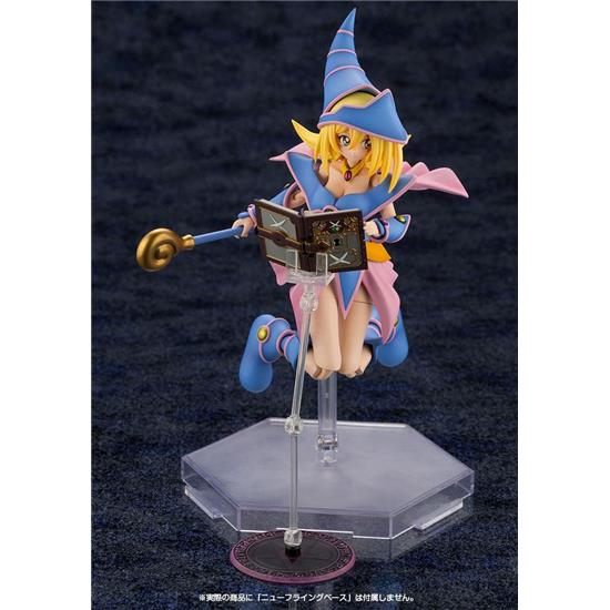 Yu-Gi-Oh: Dark Magician Girl Plastic Model Kit 18 cm