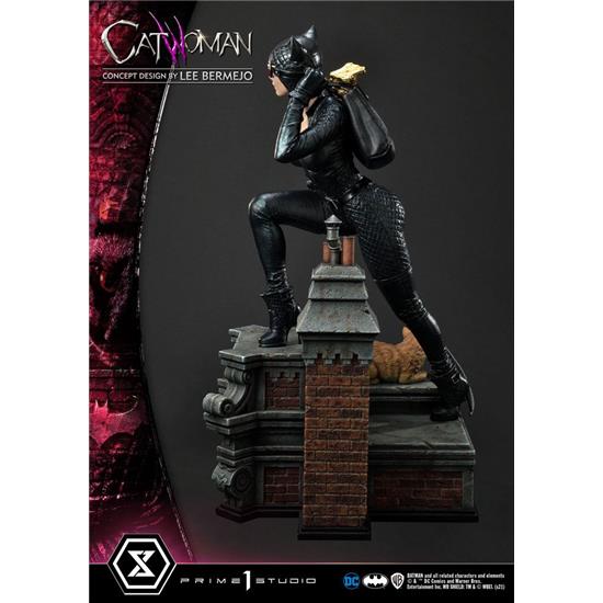 Batman: Catwoman Statue 1/3 69 cm