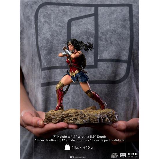 DC Comics: Wonder Woman (Zack Snyders) Art Scale Statue 1/10 18 cm