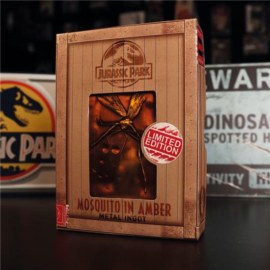 Jurassic Park & World: Mosquito in Amber Limited Edition