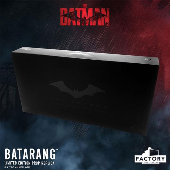 Batman: Batarang Limited Edition Prop Replica 1/1 36 cm
