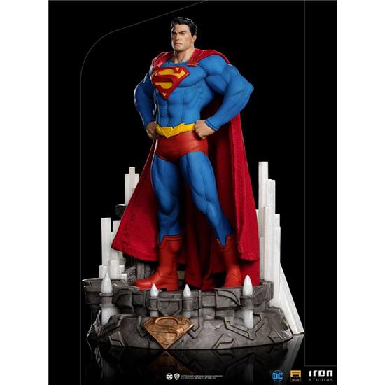 DC Comics: Superman Unleashed Deluxe Art Scale Statue 1/10 26 cm