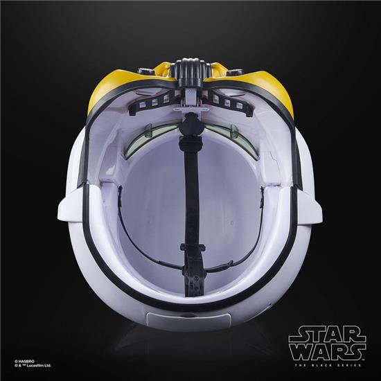 Star Wars: Artillery Stormtrooper Black Series Electronic Helmet