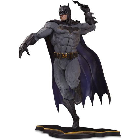Batman: DC Core Batman Statue 26 cm