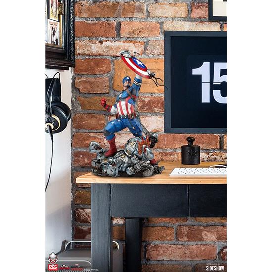 Captain America: Captain America Future Revolution Statue 1/6 38 cm