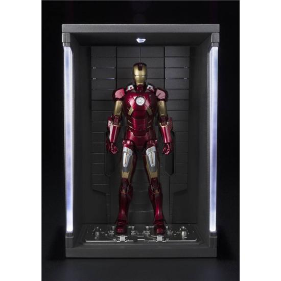 Iron Man: Iron Man Mark VII & Hall of Armor Sæt S.H.Figuarts