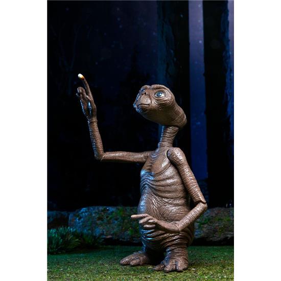E.T.: Ultimate E.T.  Action Figure 11 cm