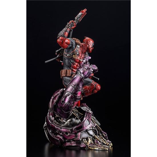 Deadpool: Deadpool Marvel Fine Art Signature Series Statue 1/6 36 cm