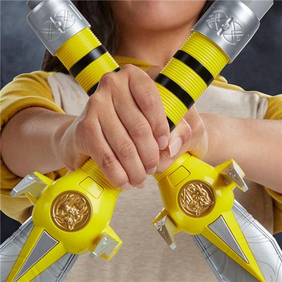 Power Rangers: Mighty Morphin Power Daggers Lightning Collection Replica 2022 