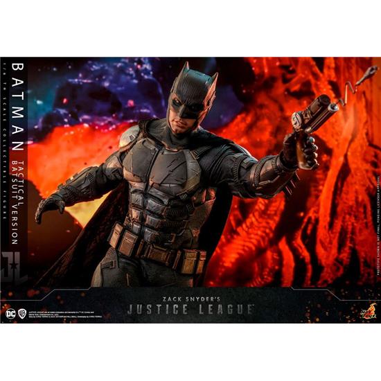 Justice League: Batman (Tactical Batsuit Version) Action Figure 1/6 33 cm