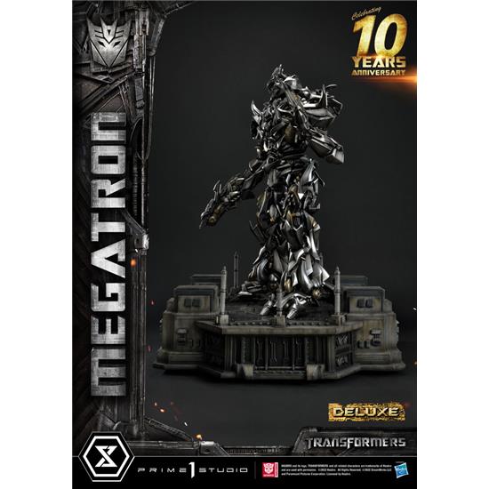 Transformers: Megatron Bonus Delux Version 84 cm Statue Museum Masterline 