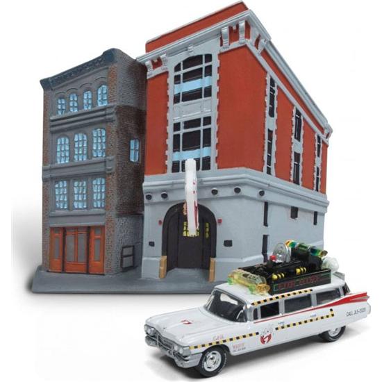 Ghostbusters: Ghostbusters Diecast Model 1/64 1959 Cadillac Ecto-1 & Firehouse Diorama Set