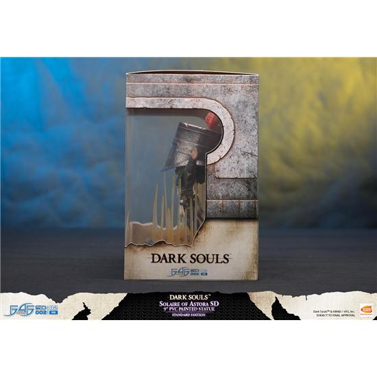 Dark Souls: Dark Souls PVC SD Statue Solaire of Astora 23 cm