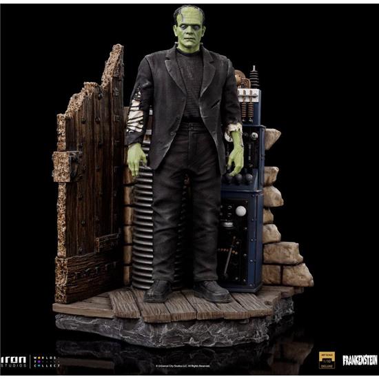 Universal Monsters: Frankenstein Statue 24 cm Delux
