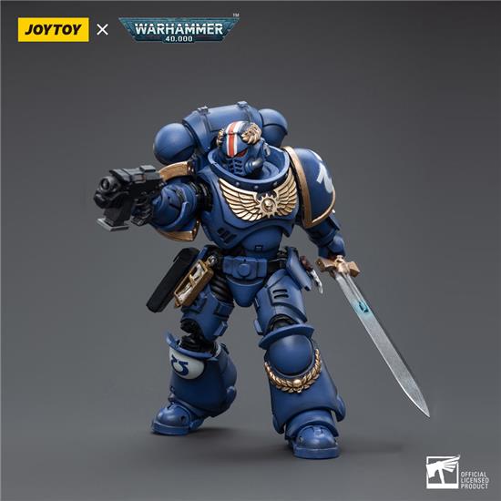 Warhammer: Ultramarines Primaris Lieutenant Argaranthe Action Figur 1/18 12 cm