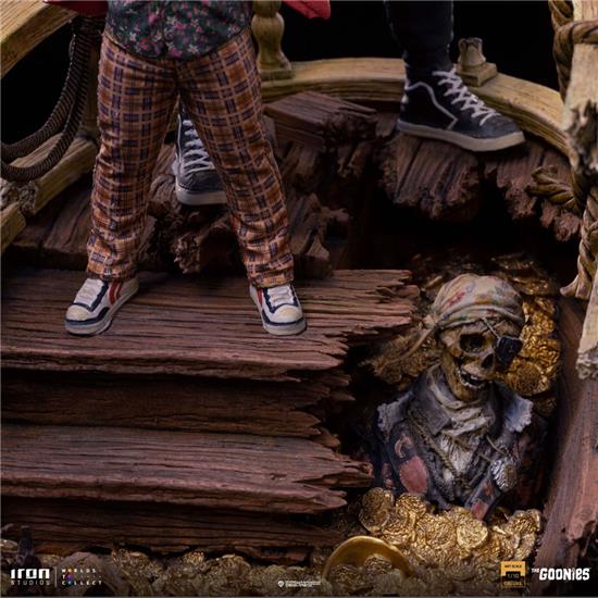 Goonies: Sloth and Chunk Statue 1/10 30 cm