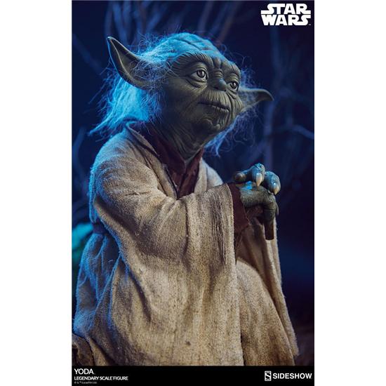 Star Wars: Star Wars Legendary Scale Statue 1/2 Yoda 46 cm