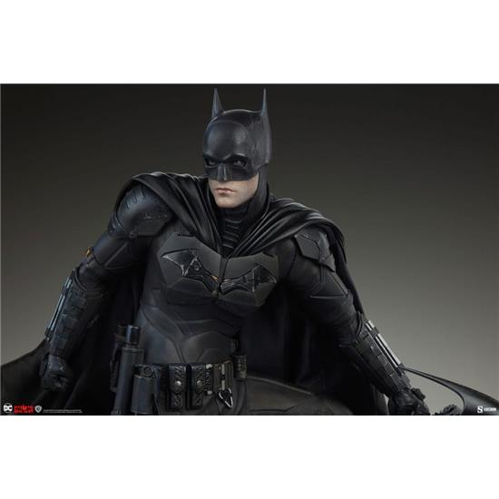 Batman: The Batman Premium Format Statue 48 cm
