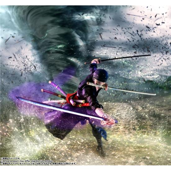 Manga & Anime: Roronoa Zoro (The Raid on Onigashima) S.H. Figuarts Action Figure 15 cm