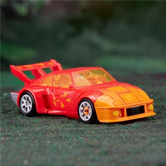 Transformers: G2 Universe Autobot Jazz Legacy Evolution Deluxe Class Action Figure 14 cm